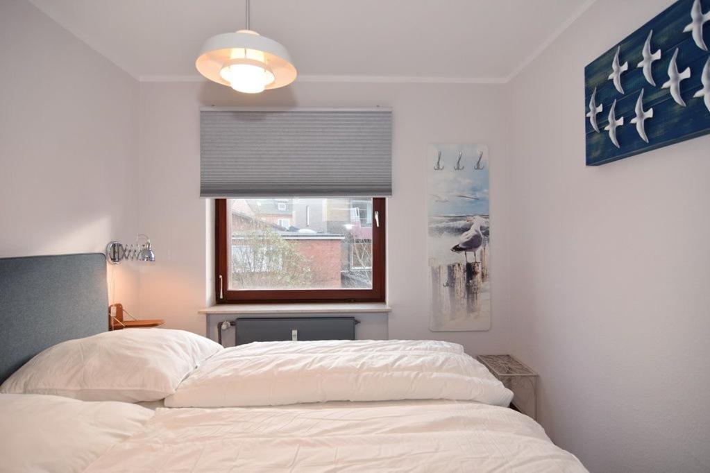 Klaus-groth-strasse 2, Whg 25, 1 Og *